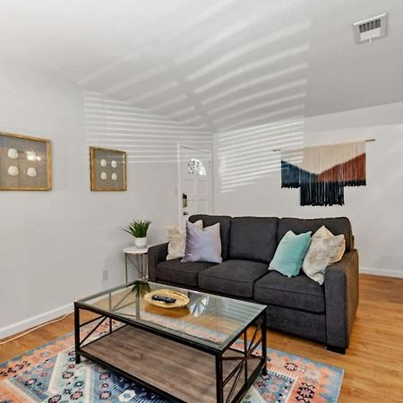 Nice Quiet Downtown Apt Pool Free Parking Austin Zewnętrze zdjęcie